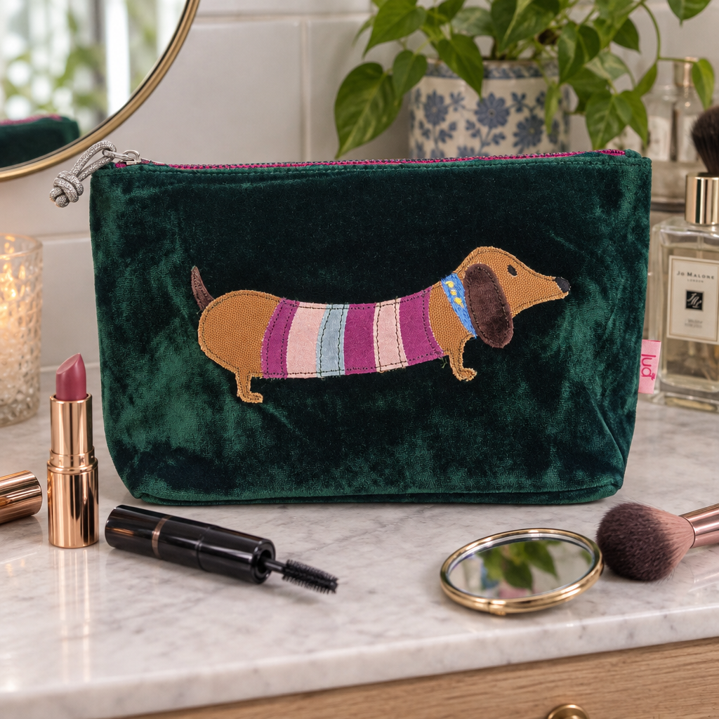Sausage Dog Pouch Makeup Revised