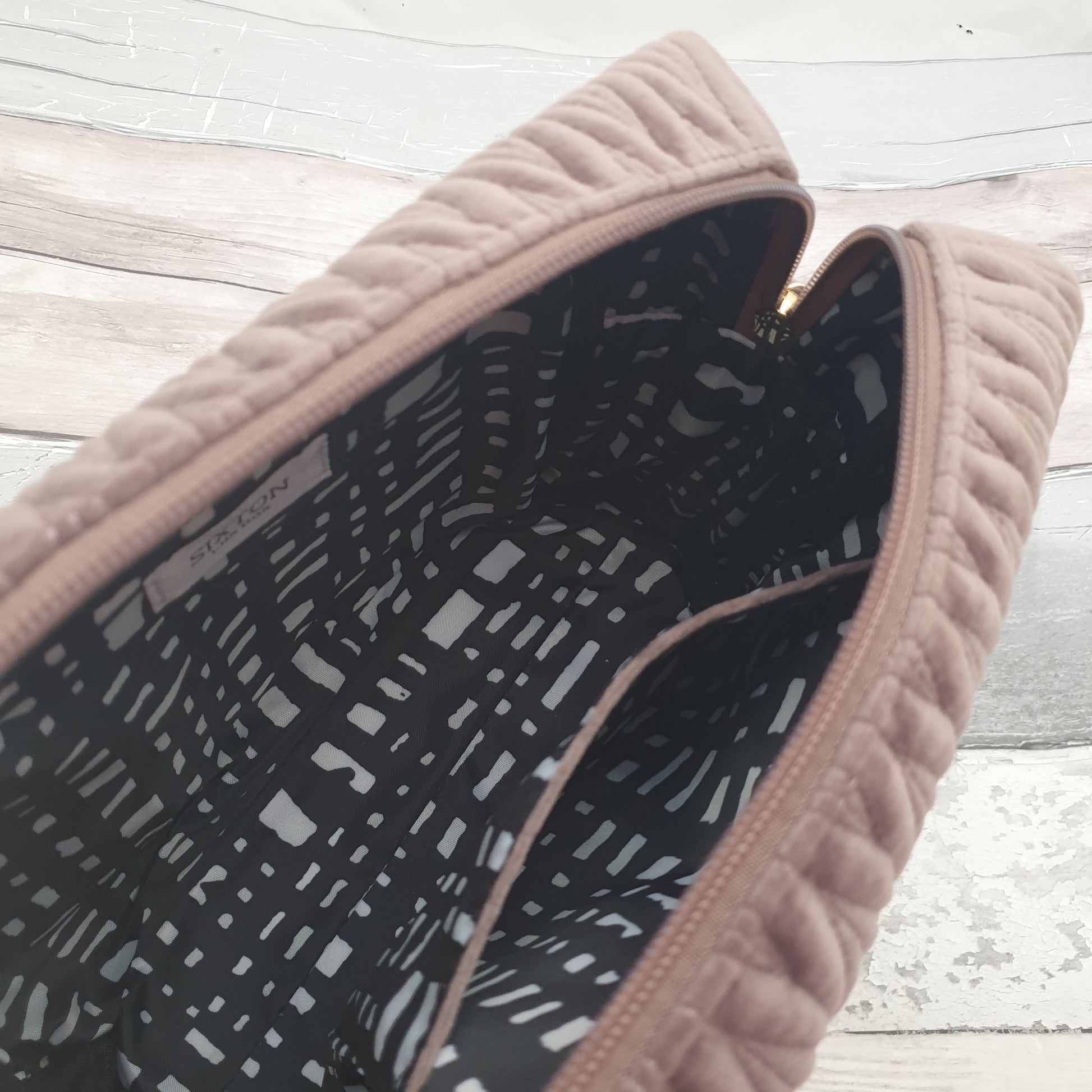 Lingerie Wash Bag – Velvet Quarters